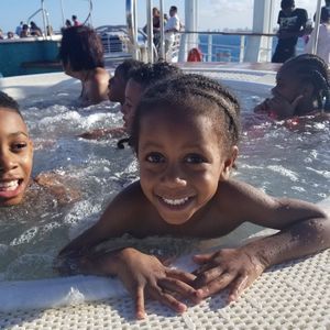 Meet your Posher, Christina